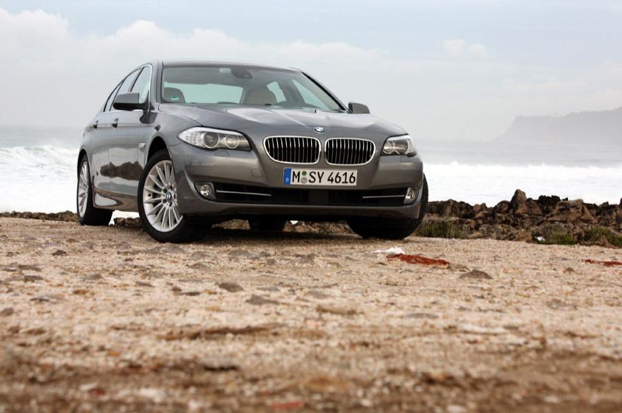  BMW 535i 2011 года  (фото 3 из 48)